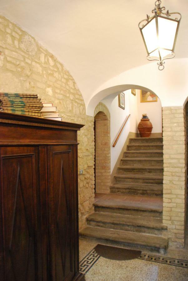Orto Di Emma Apartment Сан Джиминяно Екстериор снимка